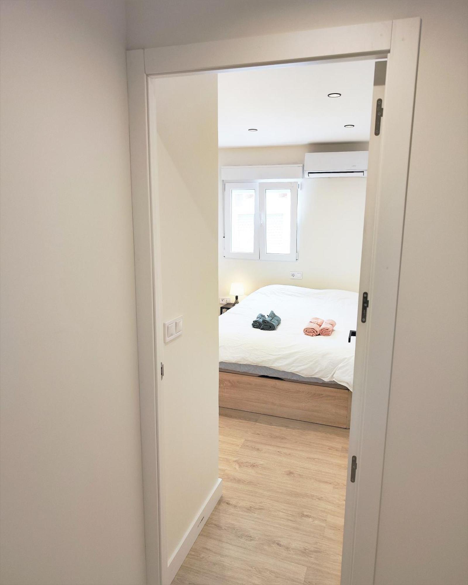 Aljarafe Central Square - By Pro Apartments San Juan de Aznalfarache Dış mekan fotoğraf